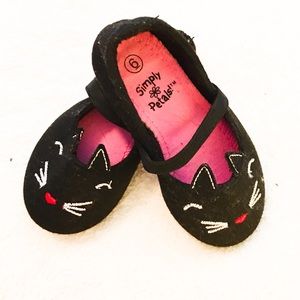 🌺 PRICE DROP 🌺 Simply Petals Kitten Shoes